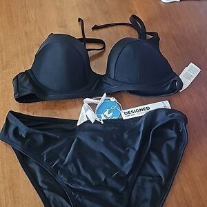 Cupshe black molded cup bikini size medium